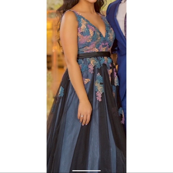 basix black label gown